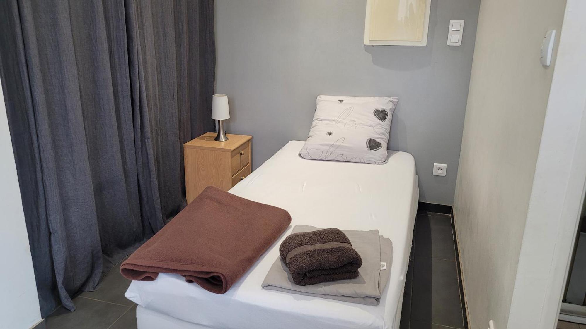 Joli Studio 1 Personne, Avec Terrasse Tarbes Eksteriør billede
